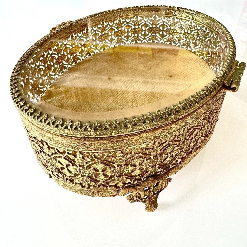 VTG Hollywood Regency Jewelry Box Ormolu Casket Gold Filigree Glass Oval Velvet